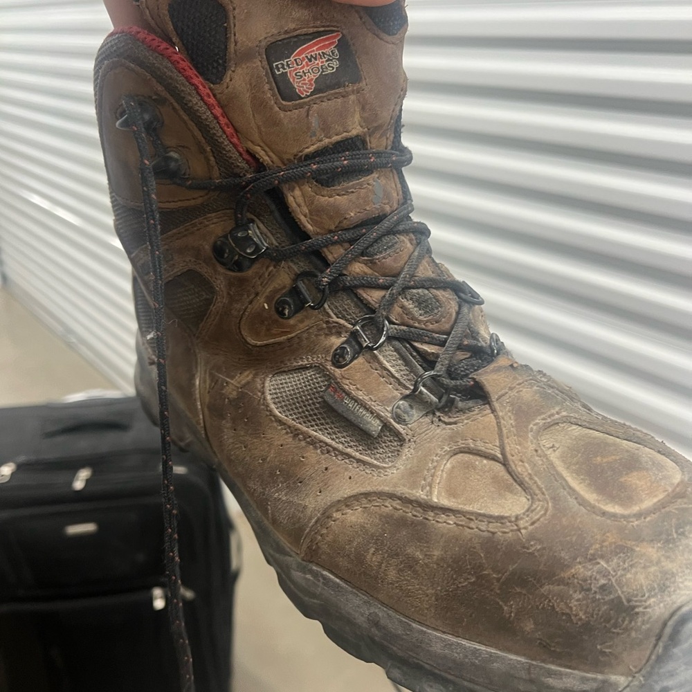 Redwings- MEN'S 6-INCH WATERPROOF SAFETY TOE HIKER BOOT
